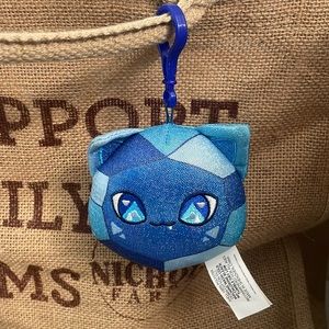 Vidcon Keychain Diamond Cat